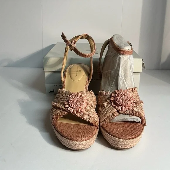 Bandolino Women's Krista Wedge Sandal - Picture 6 of 6